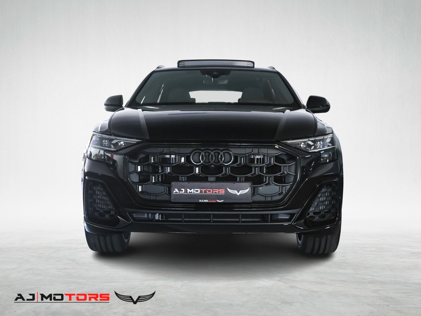 Audi Q8 TFSI e quattro S line *PANO-360°-AHK-HUD-MEMO imagem 3