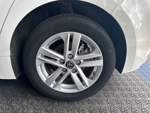 Toyota Corolla  Hybrid Club
