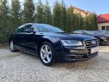 Audi A8 4.2 TDI tiptronic quattro - - Audi A8 mit Diesel-Antrieb: Limousine, 4.2