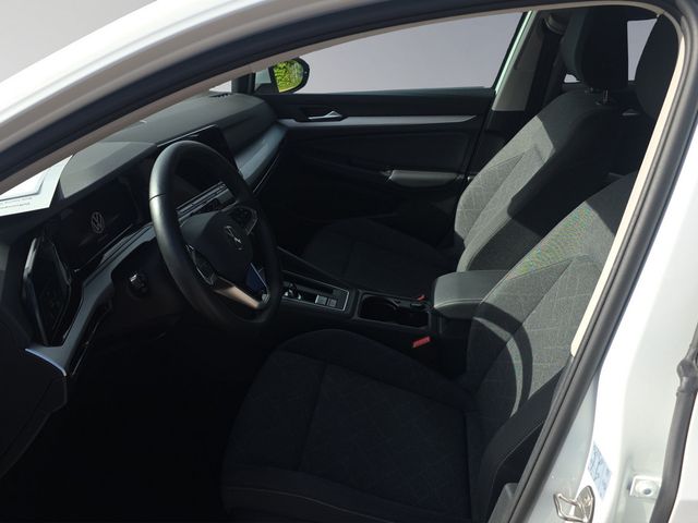 Golf VIII Variant Life eTSI