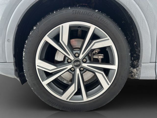 Q4 Sportback e-tron 35