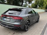 Audi RSQ8 RS Q8 TFSI quattro tiptronic - - Audi RSQ8: Geländewagen
