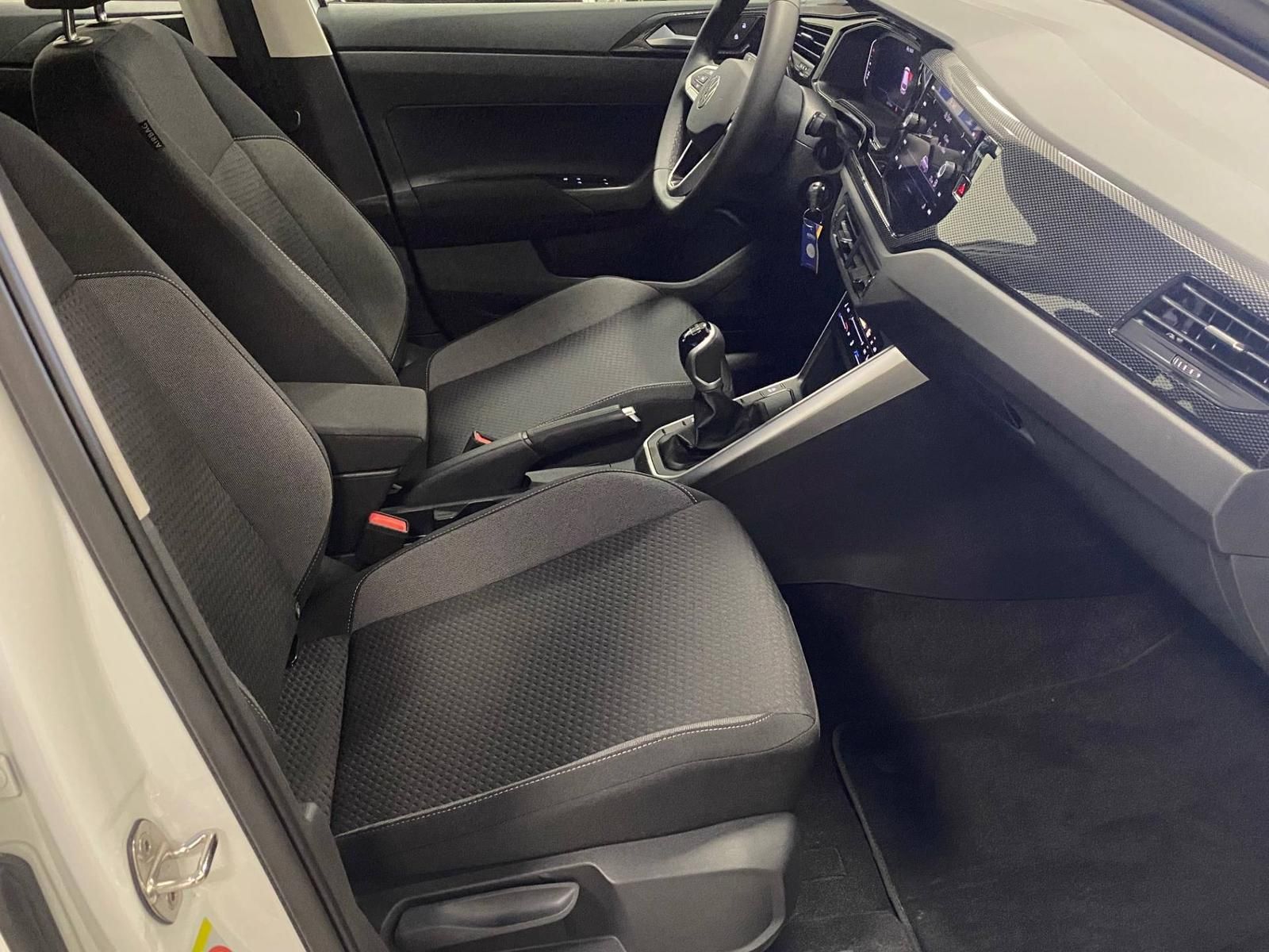 Fahrzeugabbildung Volkswagen Polo 1.0 TSI Life APP+KLIMA+KAMERA+PDC+SITZHEI++