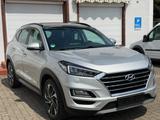 Hyundai Tucson Premium 2WD KEYLESS/NAVI/PAN0/360 KAMERA - Hyundai Gebrauchtwagen von 2019