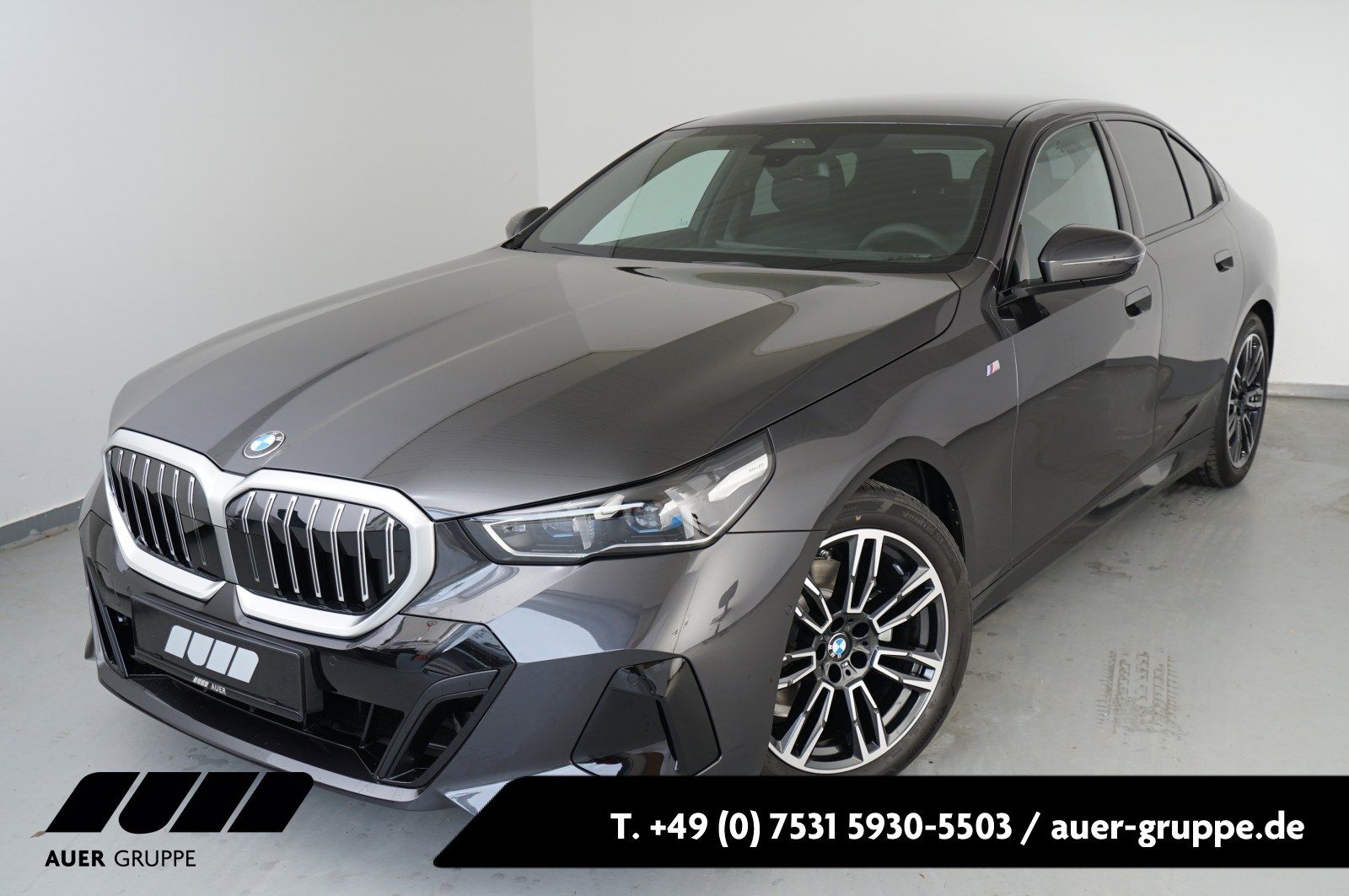 BMW 520d Limousine (M-Sport Navi LED AHK HUD ACC)