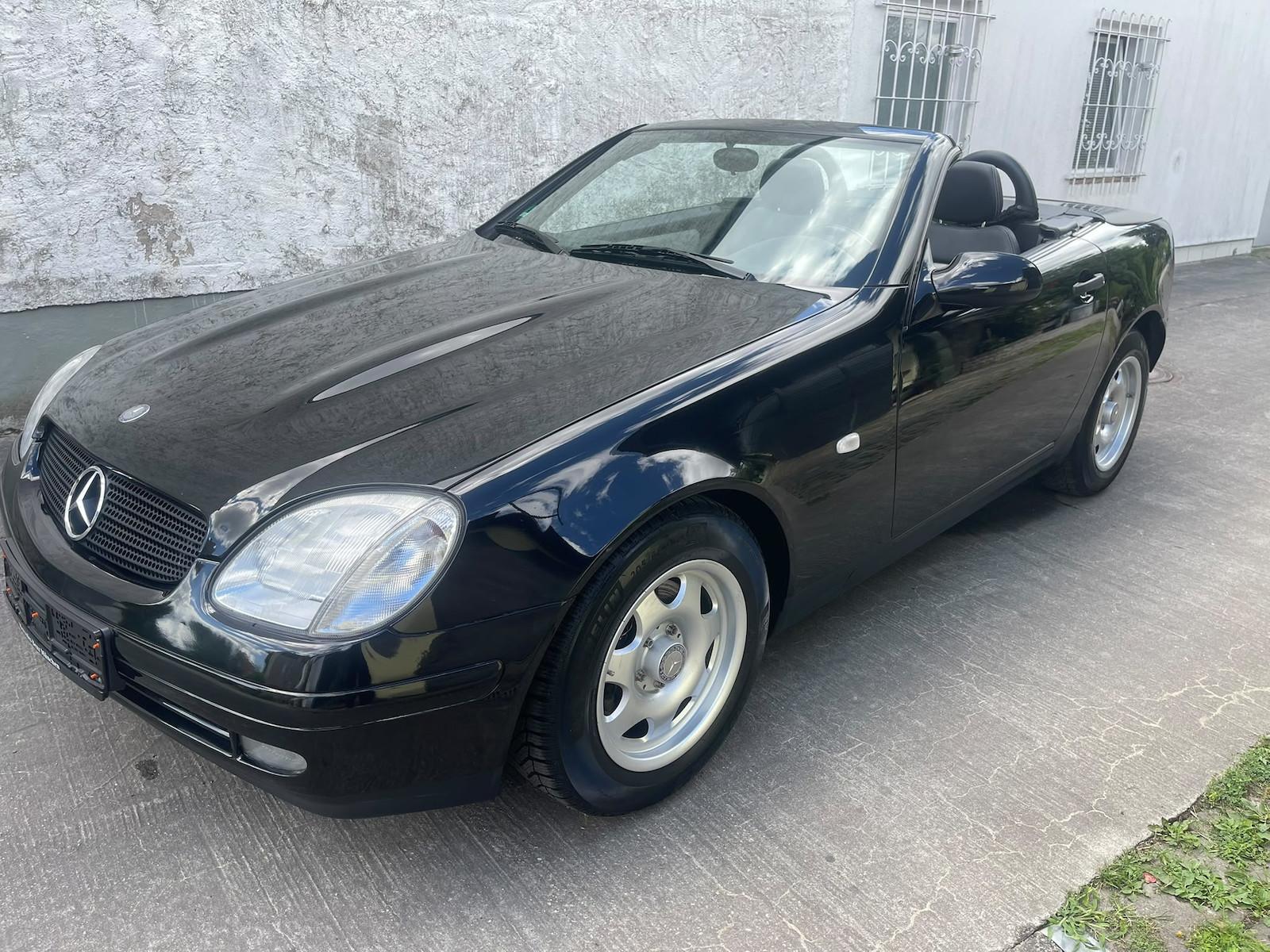 Mercedes-Benz SLK 200