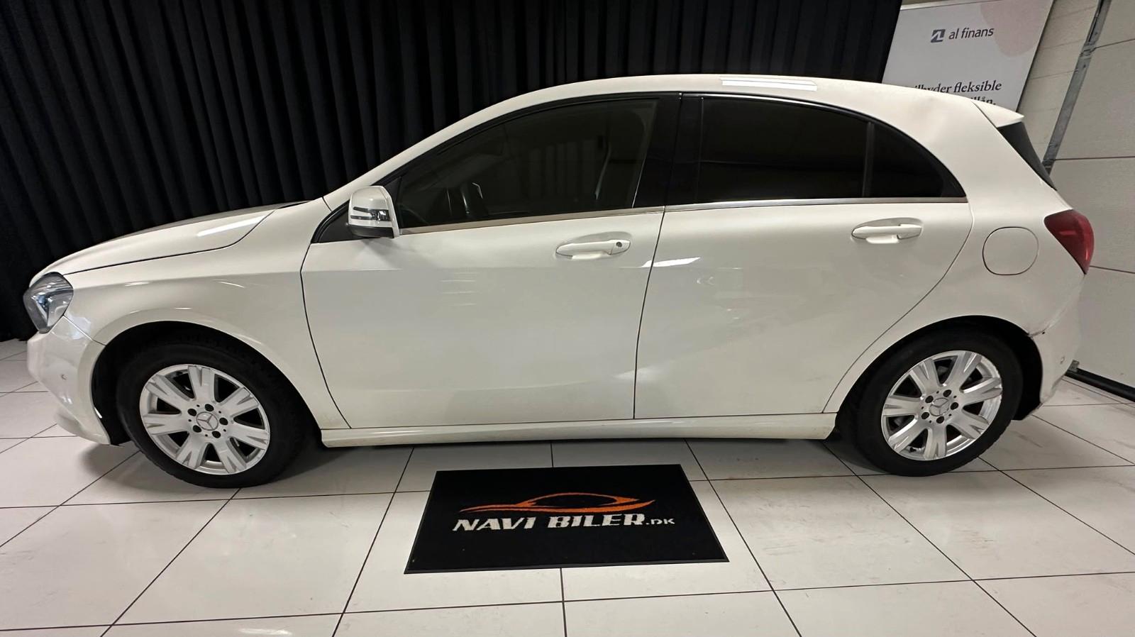 Mercedes-Benz A200 2015 — photo 7