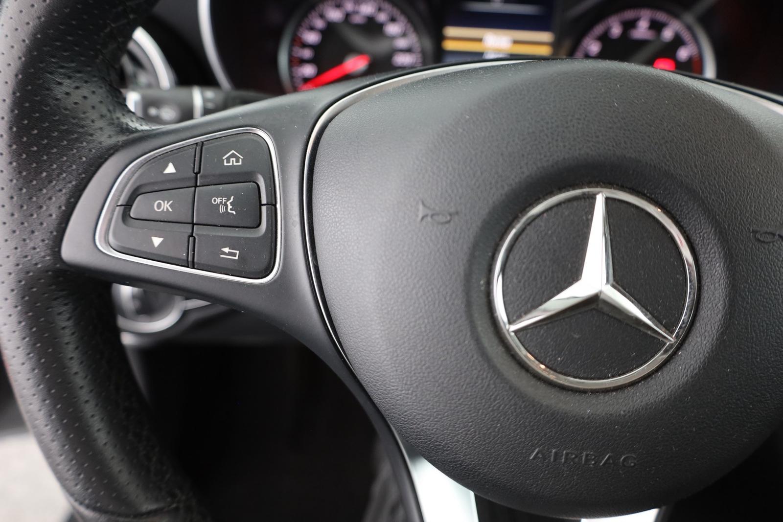Mercedes-Benz C180 T CGI Avantgarde LED Navi Sitzheizung PDC