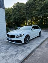 Mercedes-Benz Mercedes C63 AMG  BUR|PANO|MEMO Voll - Mercedes-Benz C 63 AMG in Oberhausen