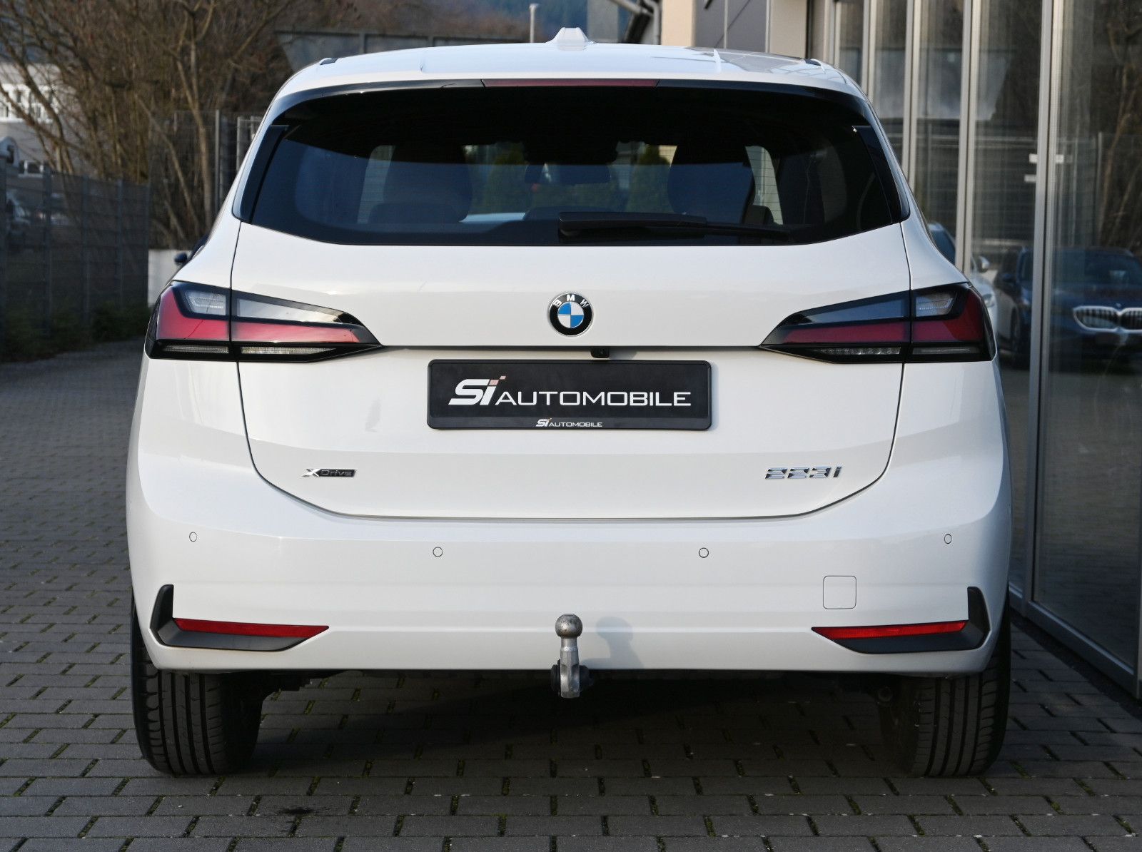 Fahrzeugabbildung BMW 223i xDr. Active Tourer °AHK°HEAD-UP°MEMORY°360°