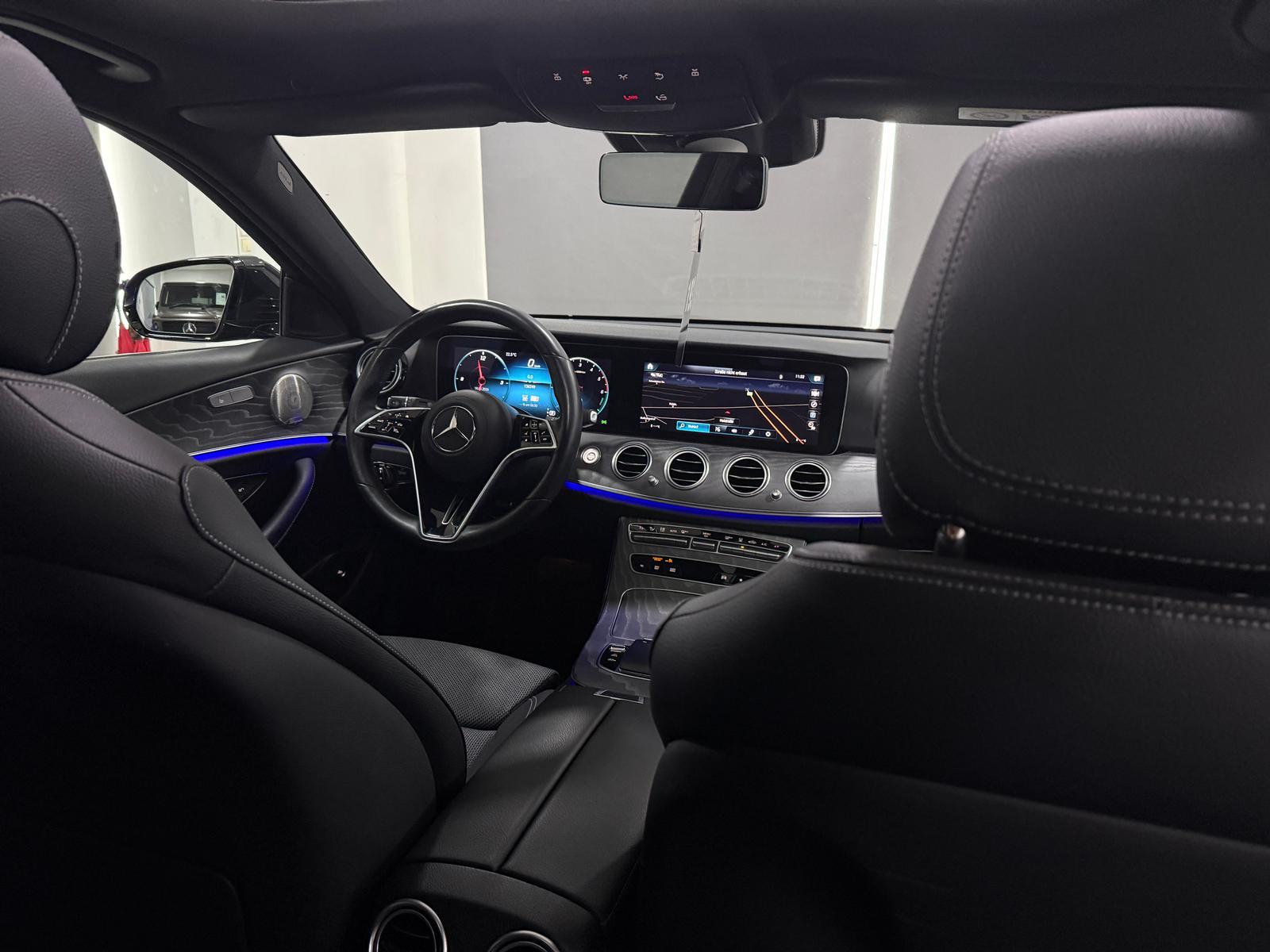 Mercedes-Benz E 300 de T 9G AMG-LINE*PANO*360*DISTR*AMBI*AHK*