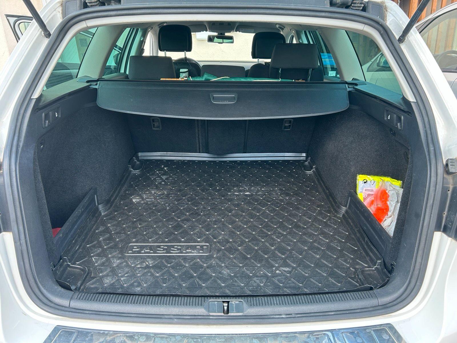 Volkswagen Passat 2011 — photo 13