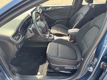 Ford Focus Turnier 1.0 ST-Line X CarPlayAHK 