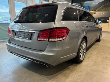 Mercedes E 250 - 4