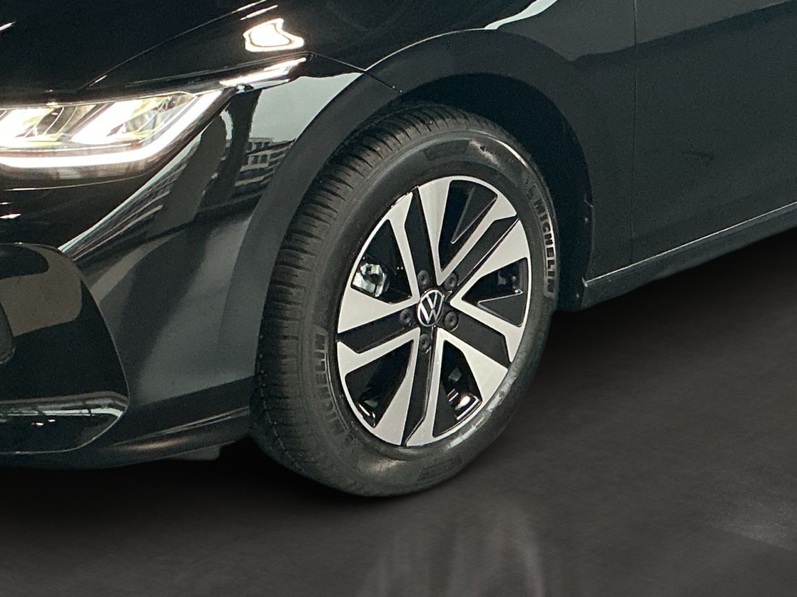 Volkswagen Golf - Bild 7