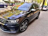 Volkswagen Tiguan Allspace 2.0 TDI SCR 176kW DSG 4MOTIO... - VW Tiguan Allspace in Essen