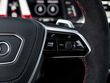 2024 AUDI RS6 — миниатюра 29