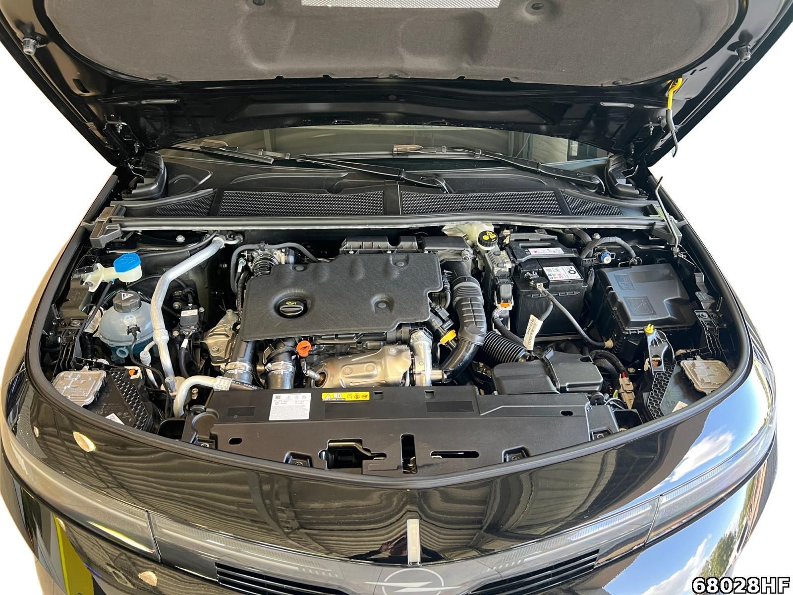 Fahrzeugabbildung Opel Astra L Sports Tourer, Ultimate