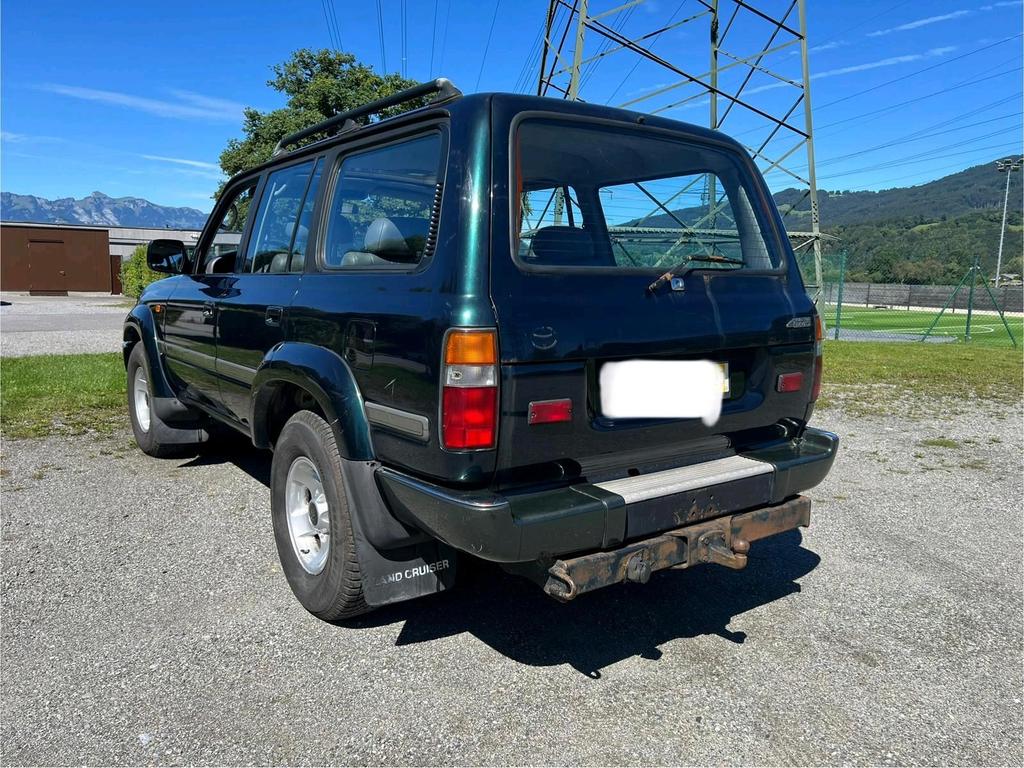 Toyota Land Cruiser