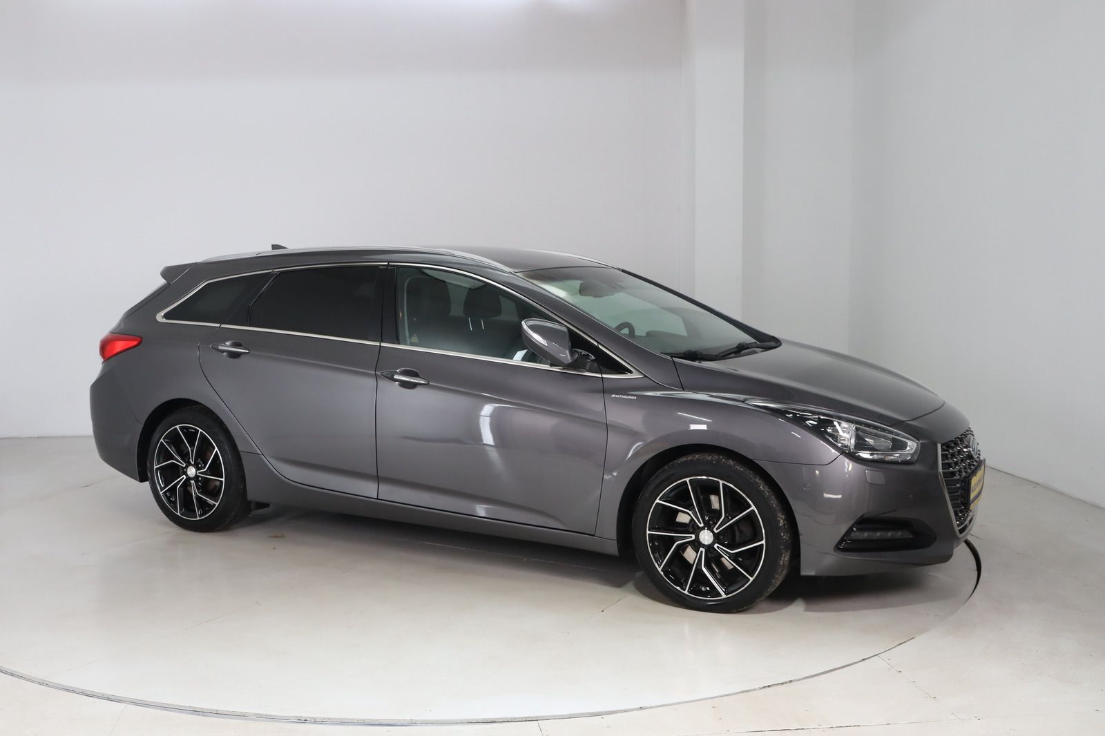 Fahrzeugabbildung Hyundai i40 FL 1.6 CRDi Space Plus * Sitzhzg./-lüftung