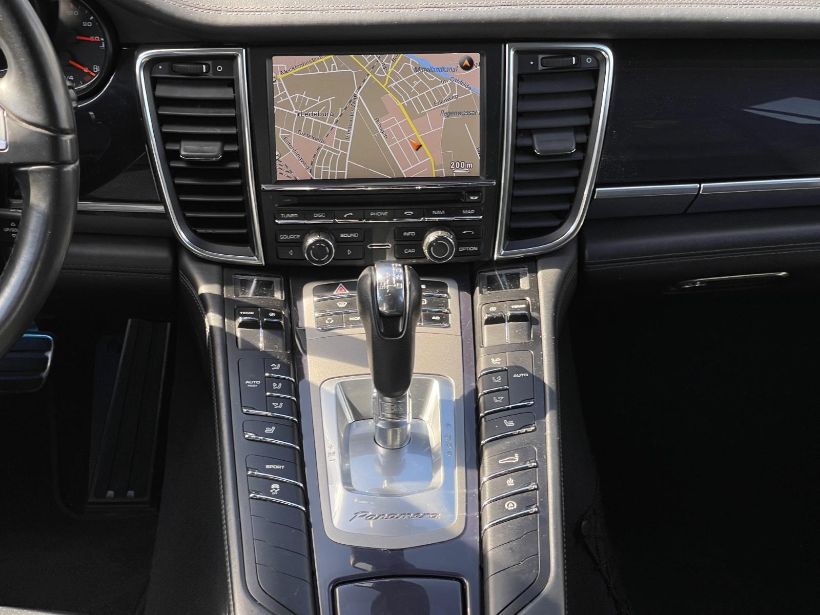 Porsche Panamera 3.6 V6 | 300 ch | BVA | Cuir | GPS | Sièges chauffants AV/AR | Attelage | Jantes 20"
