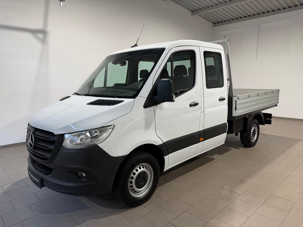 Image of Mercedes-Benz Sprinter