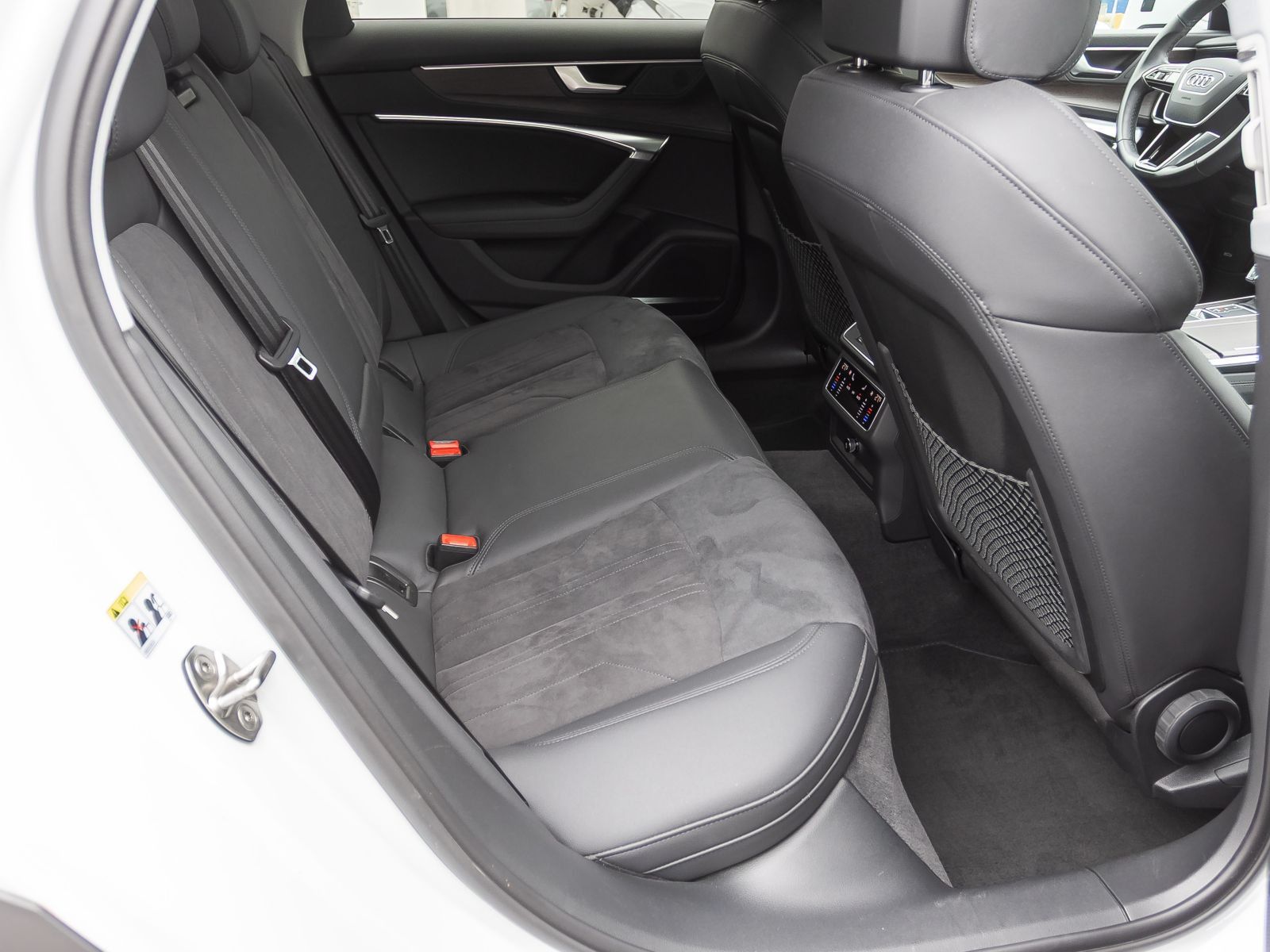 Audi A6 allroad quattro 55TDI Navi Matrix HuD Luftfed foto 25