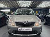 Skoda Roomster Ambition Country*1.2TDI*PANO*NAVI*AHK* - Skoda Roomster mit Panoramadach