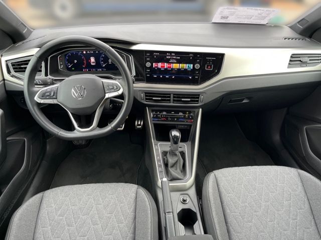 Fahrzeugabbildung Volkswagen Taigo 1.0 TSI DSG MOVE IQ.DRIVE NAVI LED