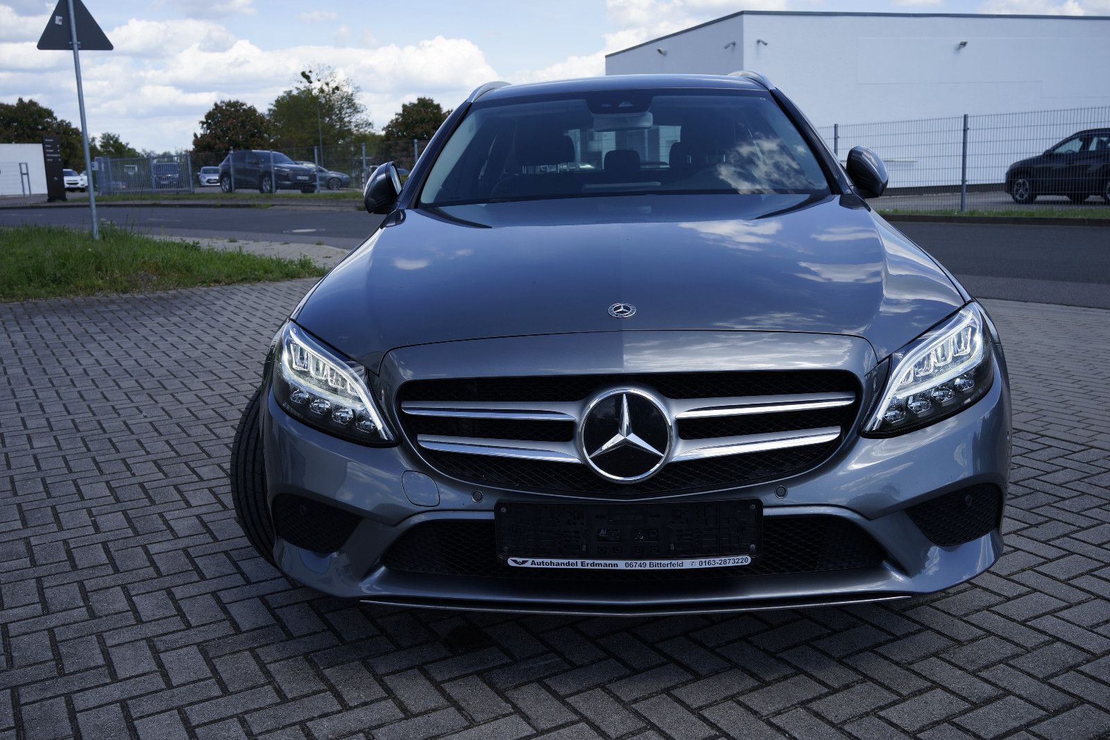 Mercedes-Benz C 220 *4Matic*Avantgarde*Distr*Laserlicht* imagem 2