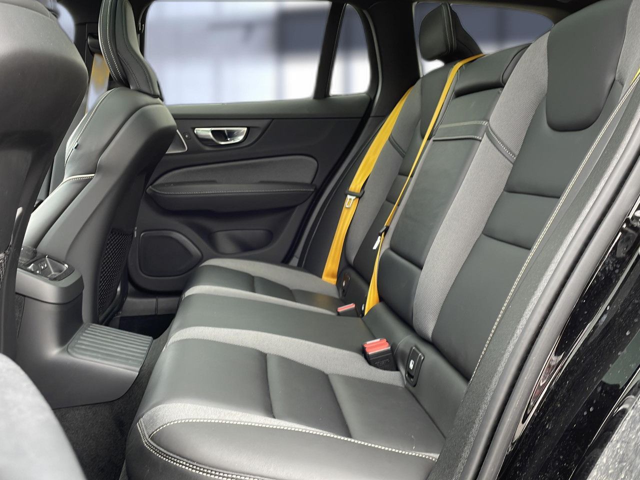 Volvo V60 T8 AWD Twin Engine Polestar Engineered foto 16
