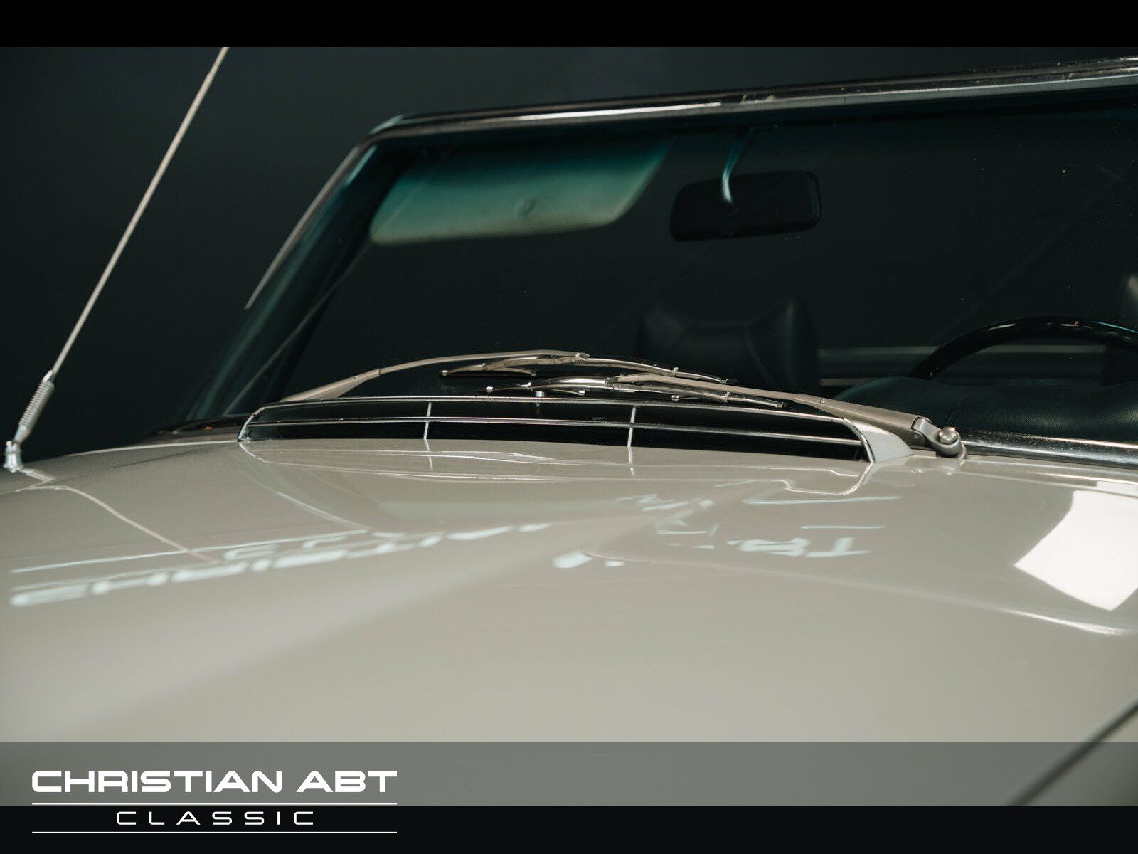 Fahrzeugabbildung Mercedes-Benz SL 280 Pagode * dt. Achse * Motorüberholung