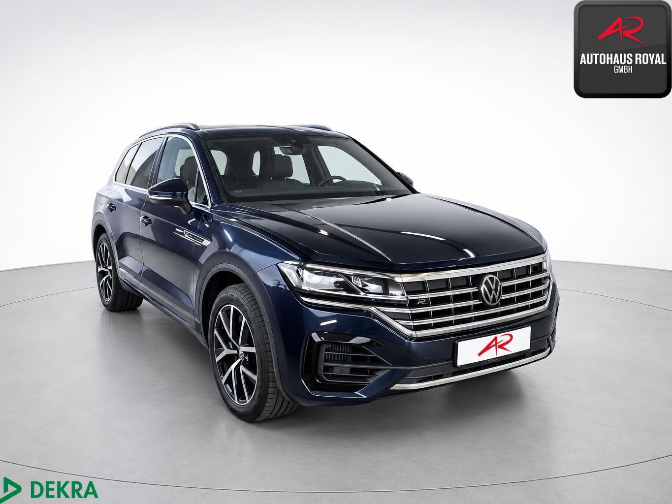 Volkswagen Touareg 3.0 TSI 4M R LINE DYNAUDIO STANDHZ,360° foto 4