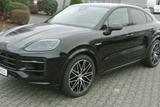 Porsche Cayenne Coupe E-Hyb,sport des,3 disply,22", - Porsche Cayenne: Sportwagen