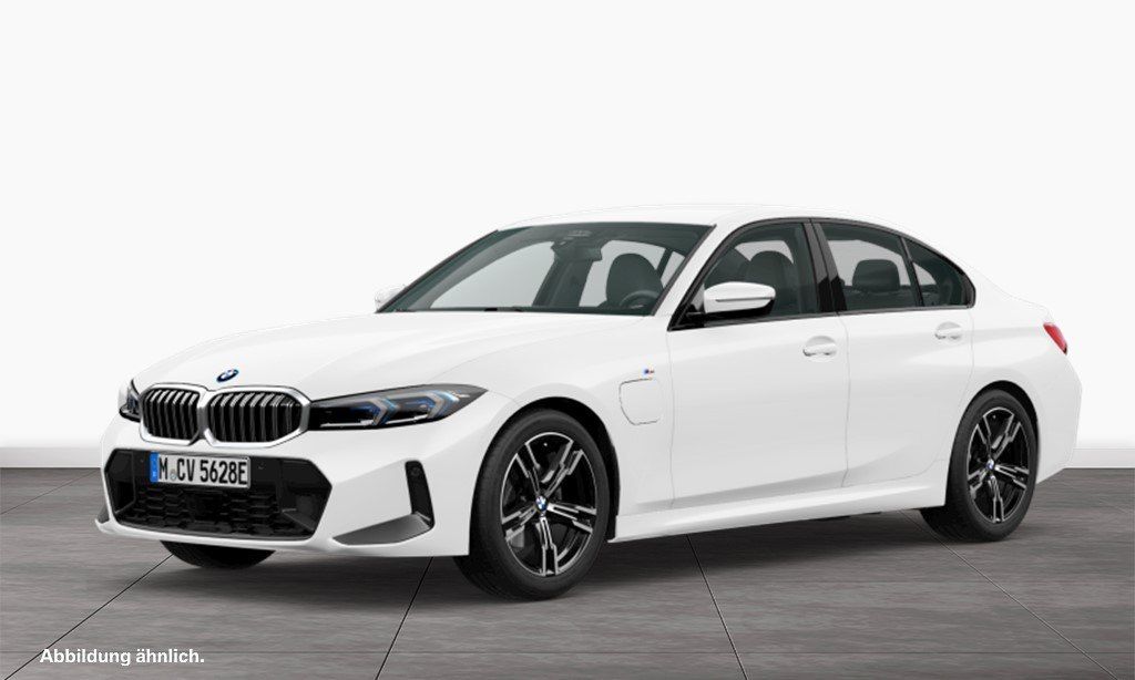 Image of BMW 330