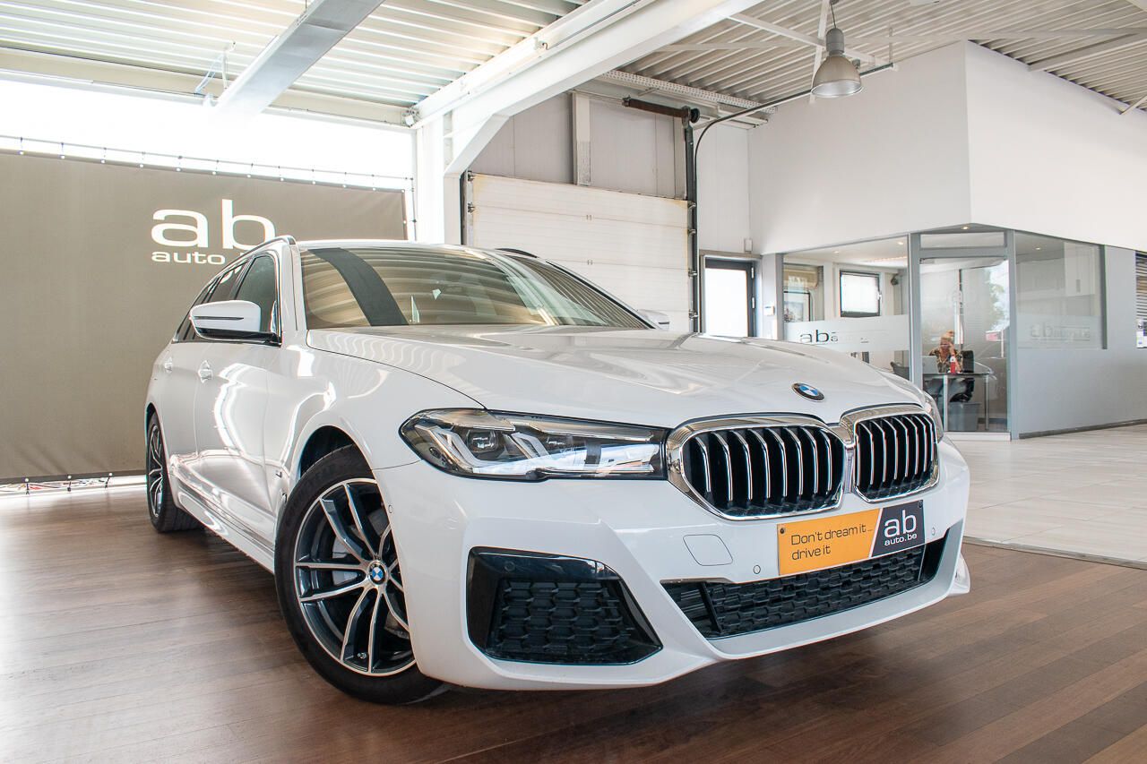 BMW 520 IA TOURING *M-SPORT*, APPLE/ANDROID, HIFI SO imagem 3