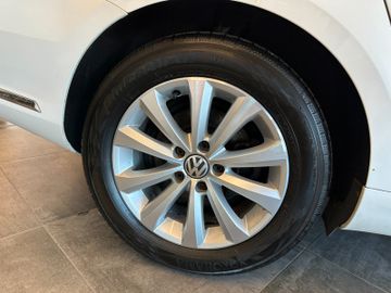 MYAUTOCENTER – Gebraucht- und Jahreswagen mit Werkstattservice in Pfaffenhofen Volkswagen Passat Variant Business Edition BMT *NAVI*XENON*