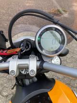 Ducati Scrambler Classic  - DUCATI GELB