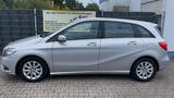 Mercedes-Benz B -Klasse B180/1.Hd/SHZ/Temp./Garantie/HU/AU/Neu - Mercedes-Benz B 180 in Frankfurt (Main)