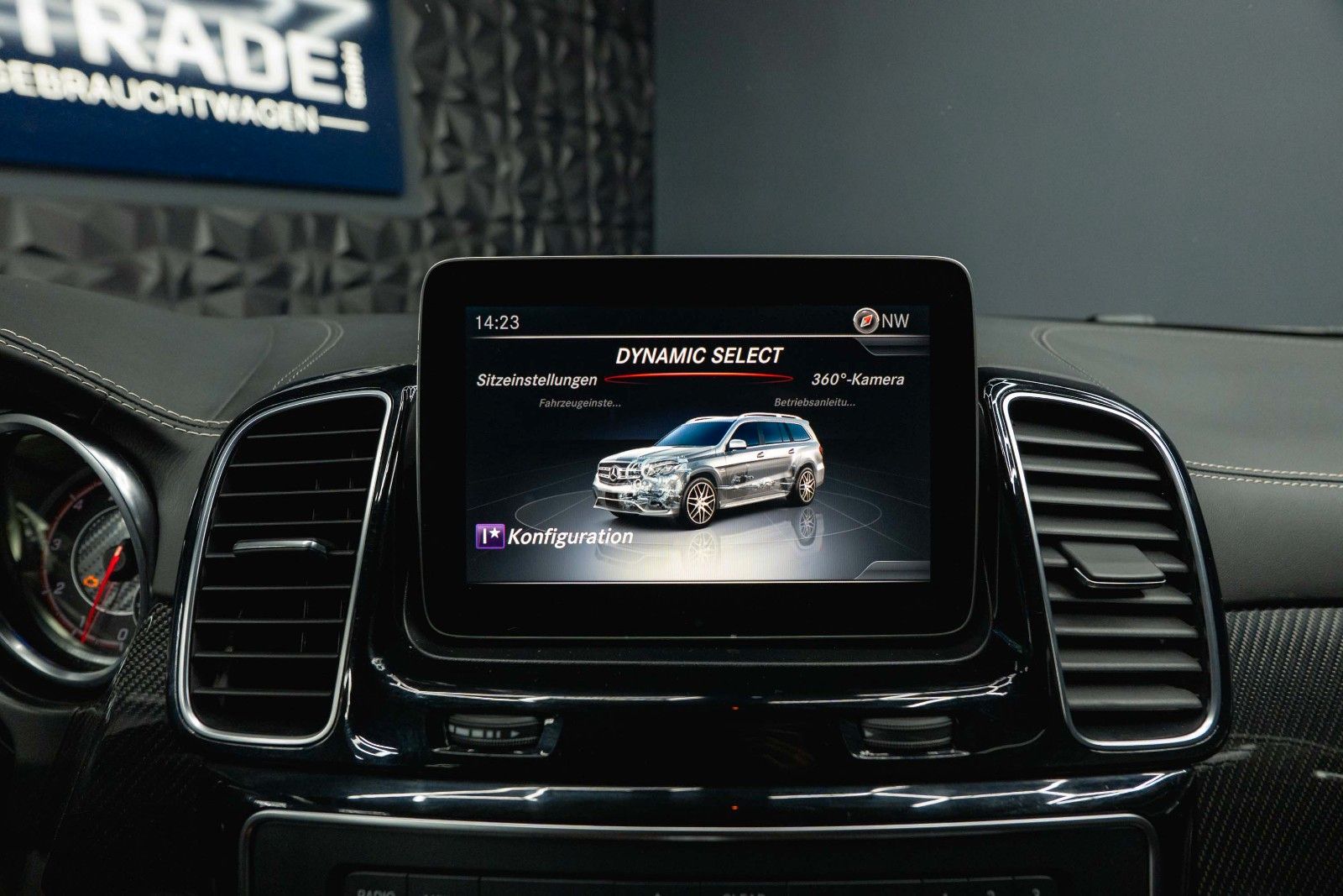 Fahrzeugabbildung Mercedes-Benz GLS 63 AMG 4Matic Night-Paket *ACC*Pano*Garantie