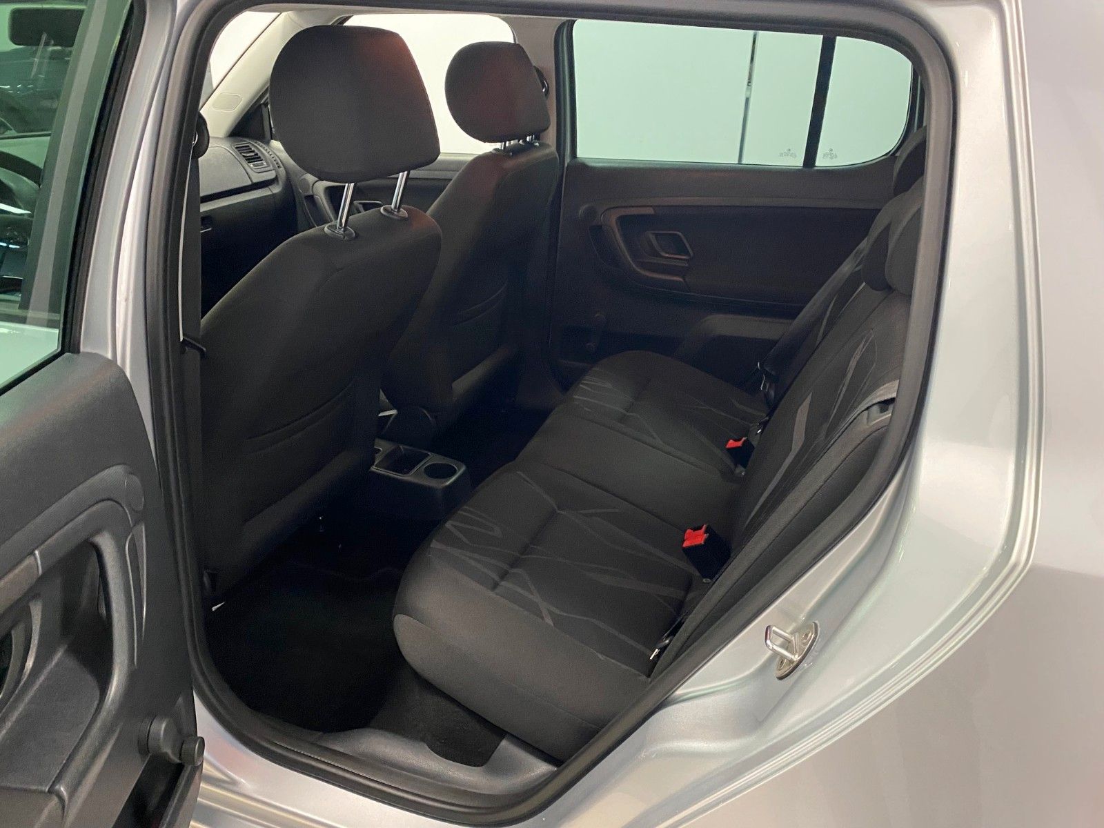 Fahrzeugabbildung SKODA Fabia 1.2l TSI 77kW Fresh+KLIMAAUTOMATIK+SHZ+PDC