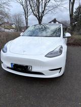 Tesla Model Y SR - TÜV NEU - Mit Garantie