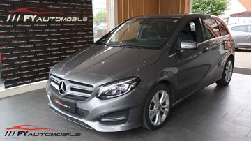 Mercedes B 220 - 1