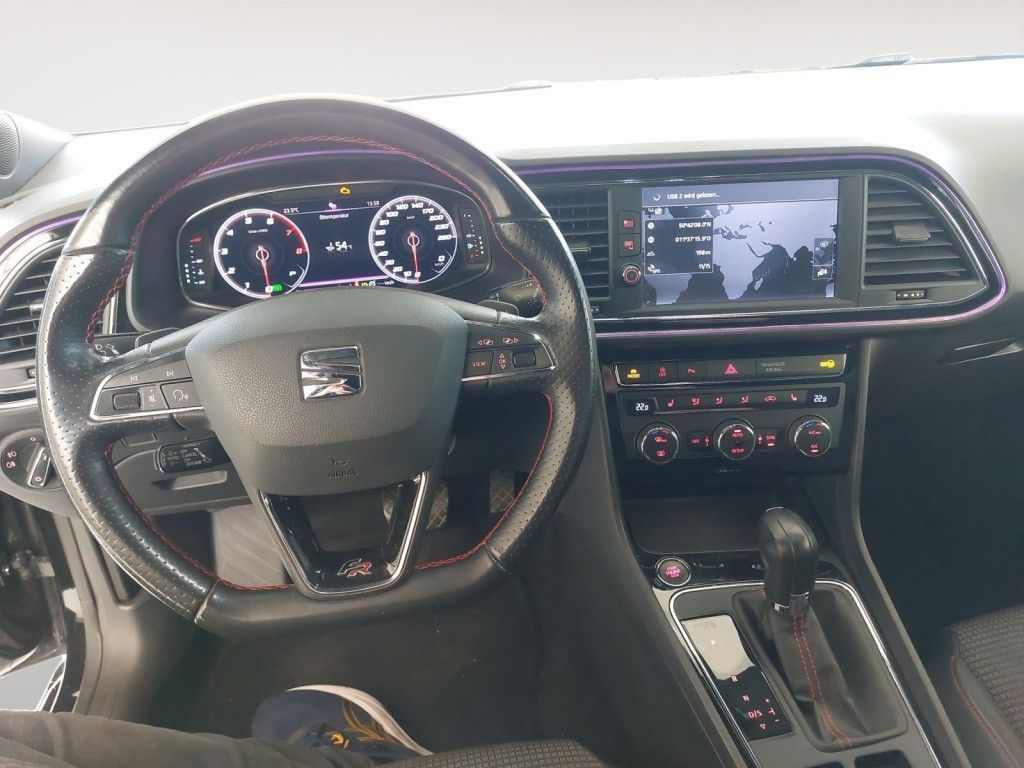 Fahrzeugabbildung SEAT Leon ST 2.0 TSI DSG FR Navi LED