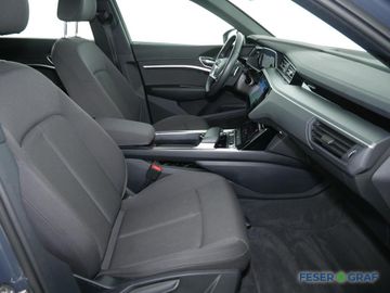 Audi Q8 e-tron - 6