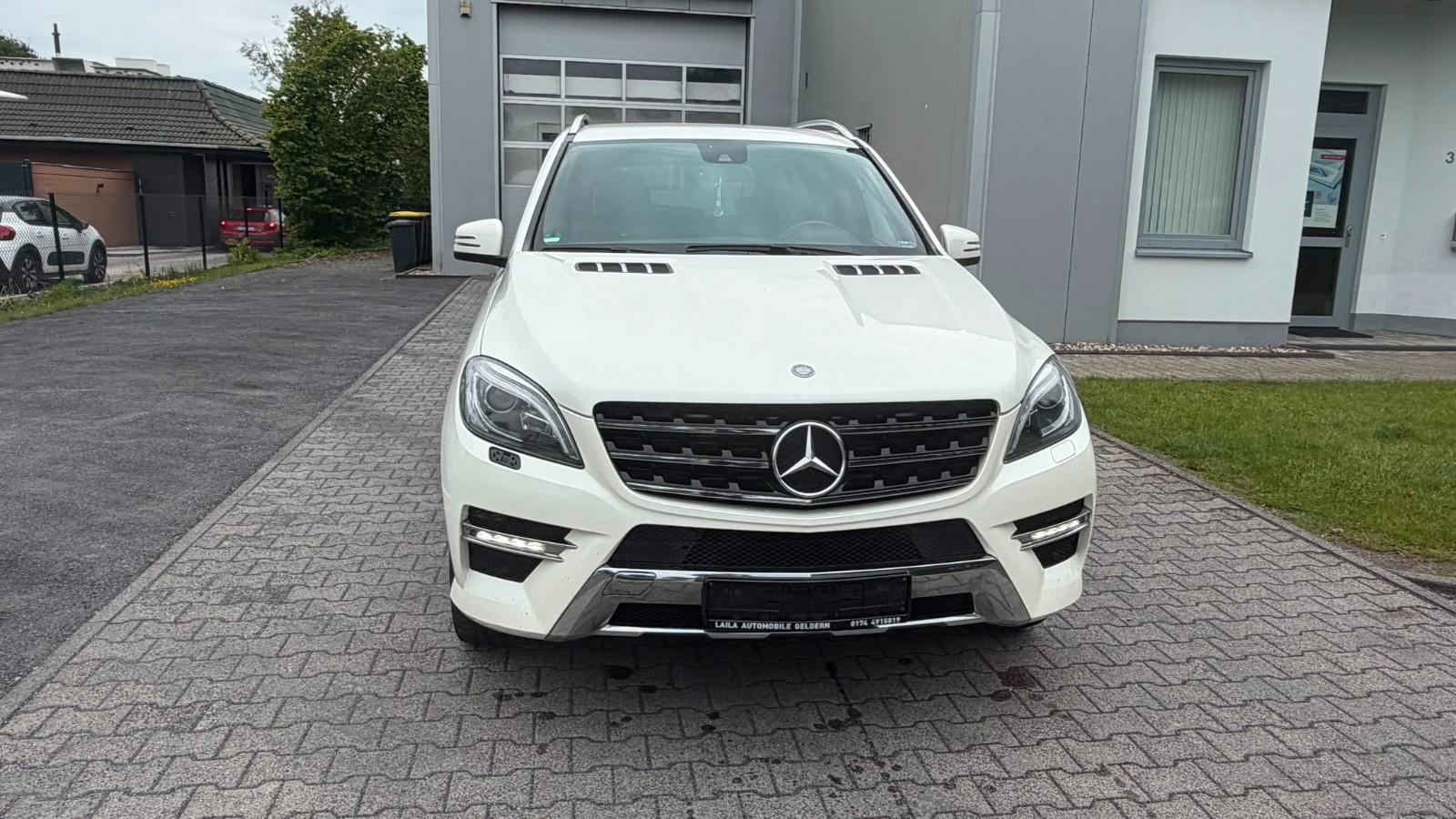 Mercedes-Benz ML 350 BlueTEC 4MATIC Edition 1