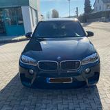 BMW X5 M Competition + AHK,Pano, Head-up,... - schwarze BMW X5 M