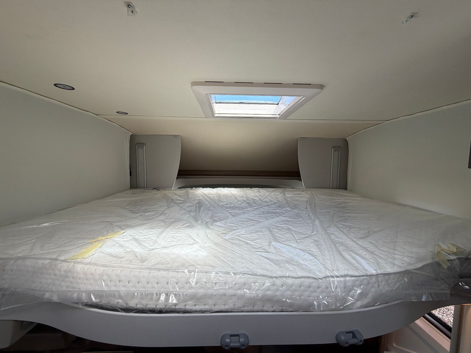 Fahrzeugabbildung Bürstner B66 Lyseo TD 690G - MEGA DEAL!