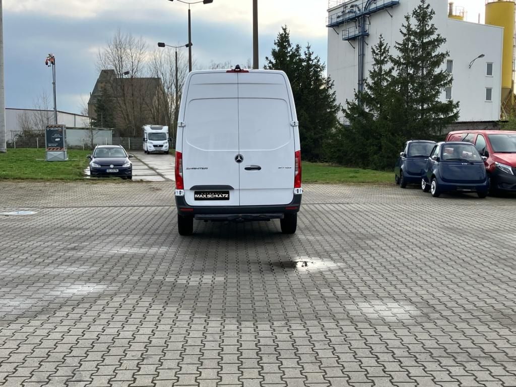 Fahrzeugabbildung Mercedes-Benz Sprinter 317 CDI NAVI AHK 2.8t SHZ