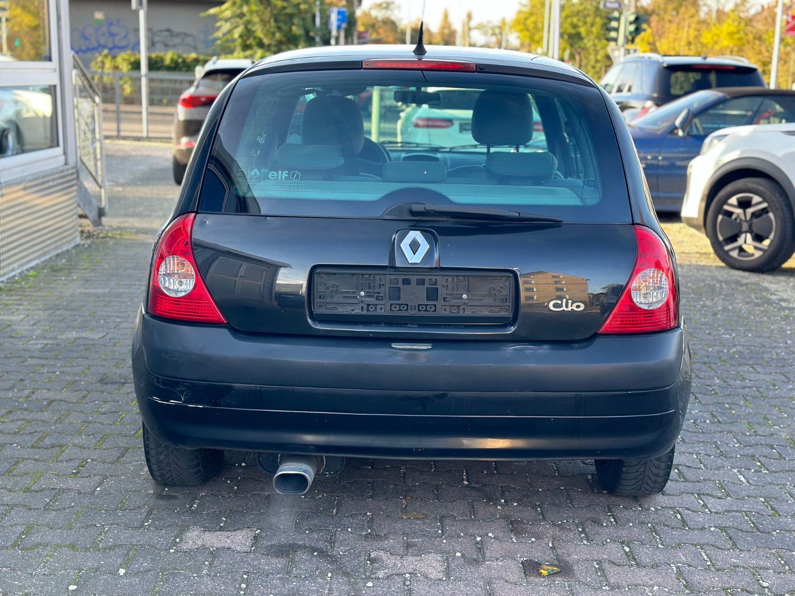 Fahrzeugabbildung Renault CLIO II EXPRESSION*AUTOM.+MOD.2004+KLIMAAUTOM.*